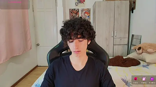 Nude Boy18 online show from April 2026 12:44:02 AM