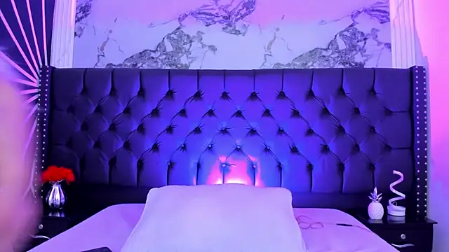 CarlySommers online show from April 2026 04:56:01 AM