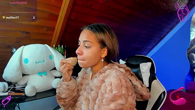 yumi hanna online show from January 2026 12:13:02 AM