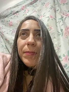 lucioliveira online show from November 2025 05:59:01 PM