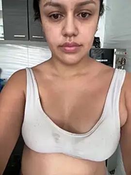 lunita sweet5 online show from February 2026 04:03:02 PM