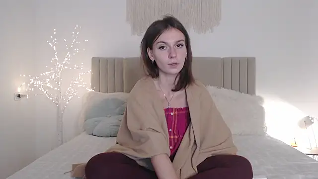 Little mia   online show from October 2025 08:50:02 PM