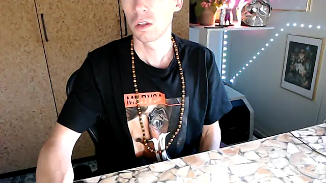 sakiramissy online show from October 2025 11:41:02 AM