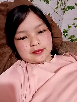 XoiXoi232 online show from April 2026 08:40:01 AM