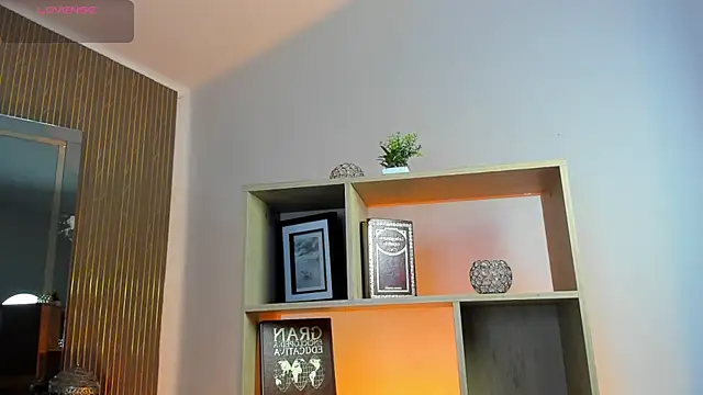 Axel grey  online show from April 2026 12:52:02 PM