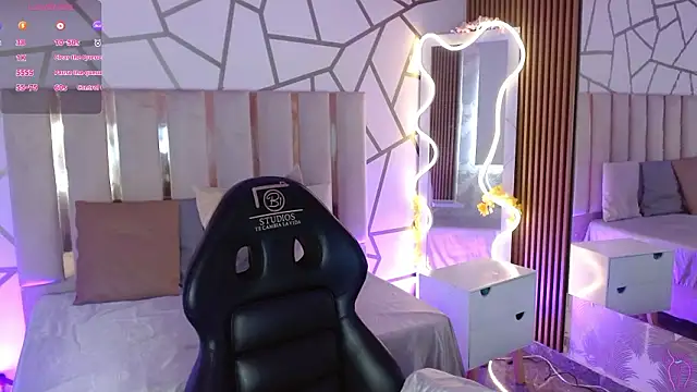 CYRUS TAY online show from March 2026 04:25:02 PM