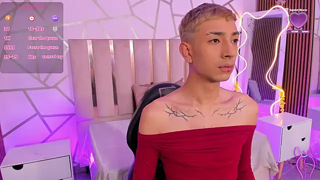 CYRUS TAY online show from April 2026 12:08:02 PM