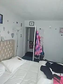 Angeldelightt online show from December 2025 03:32:02 PM