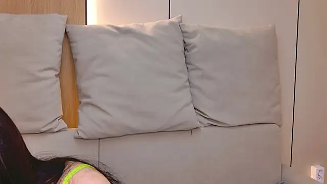 Elizabeth Meyer online show from April 2026 05:30:01 AM