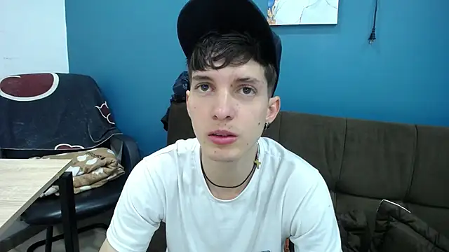 Jheampiiero online show from December 2025 01:17:04 PM