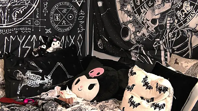 Paige Turner online show from March 2026 08:34:01 PM