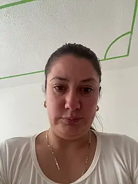 Snapshot of Abby-LS chatting on June 2026 07:02:01 PM Abby-LS online show from June 2026 07:02:01 PM