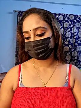 Cute-lusi online show from September 2025 03:45:01 PM