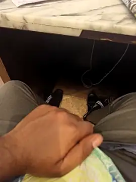 hotboy43339 online show from February 2026 08:46:02 AM