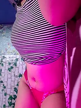 Snapshot of pihu099 chatting on July 2026 11:44:01 PM pihu099 online show from July 2026 11:44:01 PM