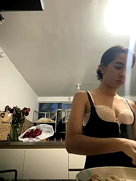 Snapshot of Kassie_Collins chatting on September 2025 11:09:02 PM Kassie Collins online show from September 2025 11:09:02 PM