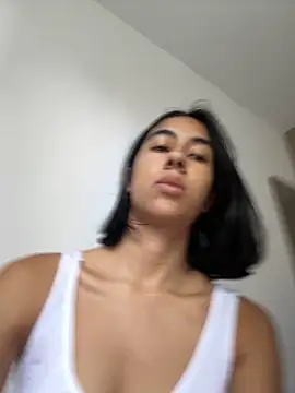 Snapshot of Kassie_Collins chatting on December 2025 03:43:01 PM Kassie Collins online show from December 2025 03:43:01 PM