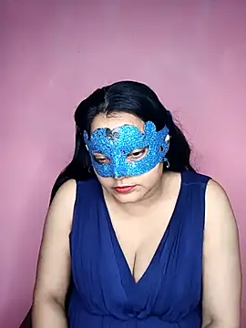 MEERAcle online show from October 2025 10:32:02 PM