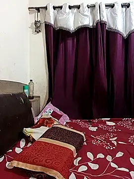 MEERAcle online show from April 2026 03:39:01 PM