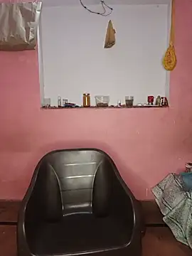 MEERAcle online show from May 2026 03:41:01 PM