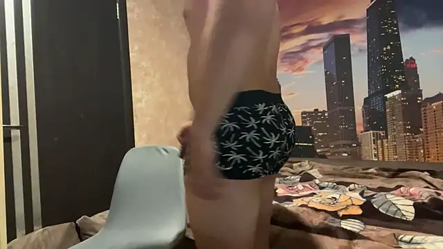 MusclePhantom online show from September 2025 08:19:01 PM