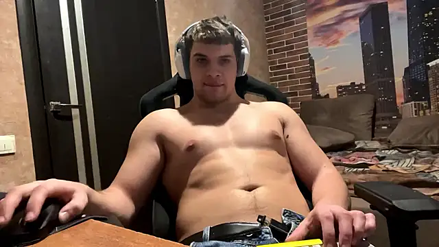 MusclePhantom online show from March 2026 08:23:02 PM