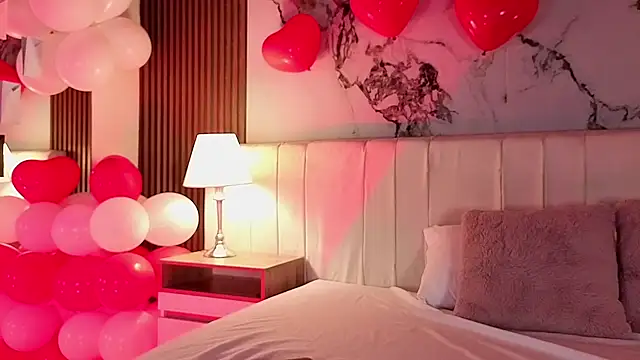 LunaRosse  online show from February 2026 12:13:02 PM