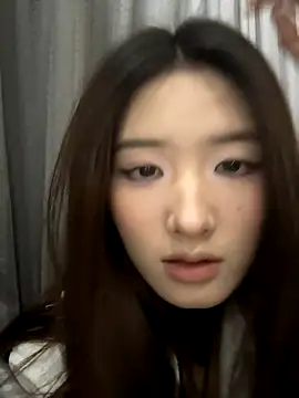 Moonlight-23 online show from November 2025 12:11:02 PM