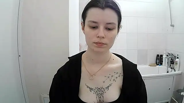 EdlinEngelby online show from November 2025 08:07:01 PM