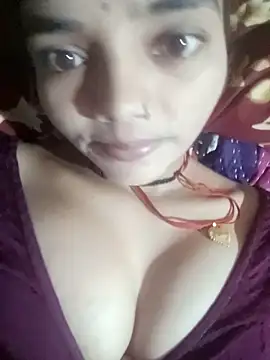 Snapshot of Hitsda chatting on September 2025 05:31:02 AM Hitsda online show from September 2025 05:31:02 AM