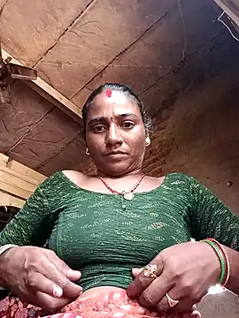 Snapshot of Sapna_hotA chatting on September 2025 06:37:01 AM Sapna hotA online show from September 2025 06:37:01 AM