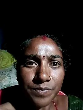 Snapshot of Sapna_hotA chatting on September 2025 06:01:02 PM Sapna hotA online show from September 2025 06:01:02 PM