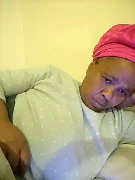 Snapshot of Ebonyboobsmilk chatting on September 2025 05:27:02 PM Ebonyboobsmilk online show from September 2025 05:27:02 PM