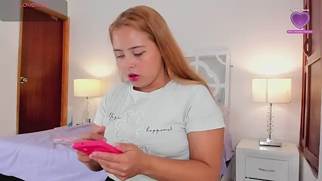 MikaelaStone online show from October 2025 11:40:01 AM