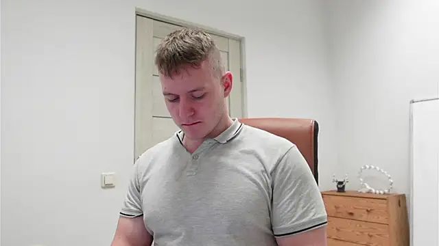 Richard Dullas online show from June 2026 07:58:02 PM