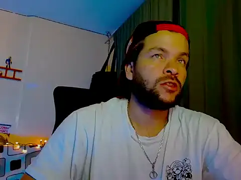 cortelioni massimo  online show from February 2026 01:04:02 AM