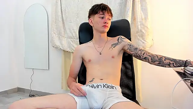 jake kylee online show from October 2025 09:02:02 PM