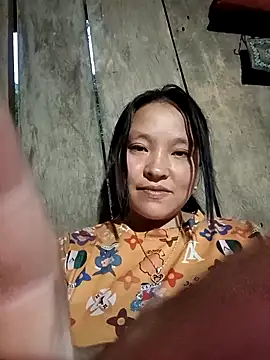 MuiNay online show from October 2025 10:55:01 AM