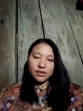 MuiNay online show from October 2025 11:52:02 AM