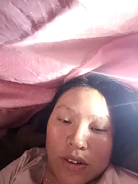 MuiNay online show from October 2025 12:02:02 PM