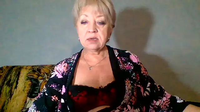 DianaQDream online show from March 2026 03:32:02 AM
