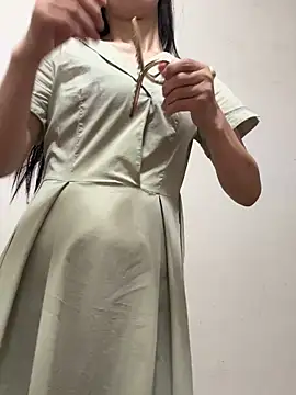 crhong666 online show from September 2025 11:38:02 PM