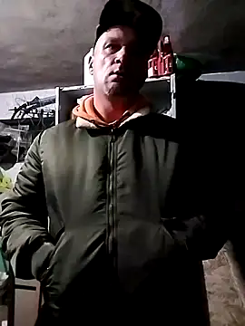 Snapshot of Fredry111 chatting on October 2025 01:59:02 AM Fredry111 online show from October 2025 01:59:02 AM