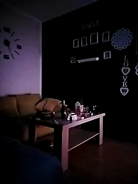 Snapshot of Fredry111 chatting on October 2025 10:31:01 PM Fredry111 online show from October 2025 10:31:01 PM