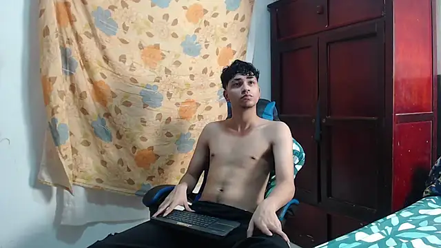 alice julls online show from June 2026 07:16:02 PM