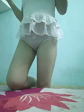 Emi Fujin online show from November 2025 08:35:01 AM