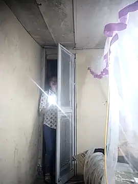 Dung-Thao19 online show from October 2025 01:56:02 PM