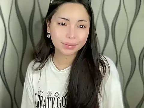 Snapshot of lovekatexx chatting on November 2025 03:59:02 AM lovekatexx online show from November 2025 03:59:02 AM