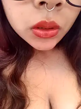 Hott Muskan online show from November 2025 11:14:01 AM