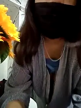 Hott Muskan online show from July 2026 06:59:01 PM